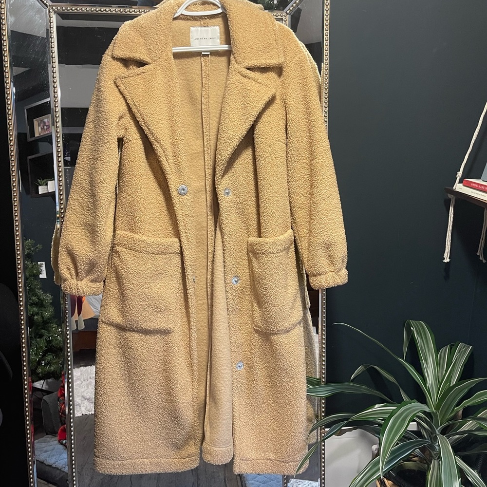 AE fuzzy coat